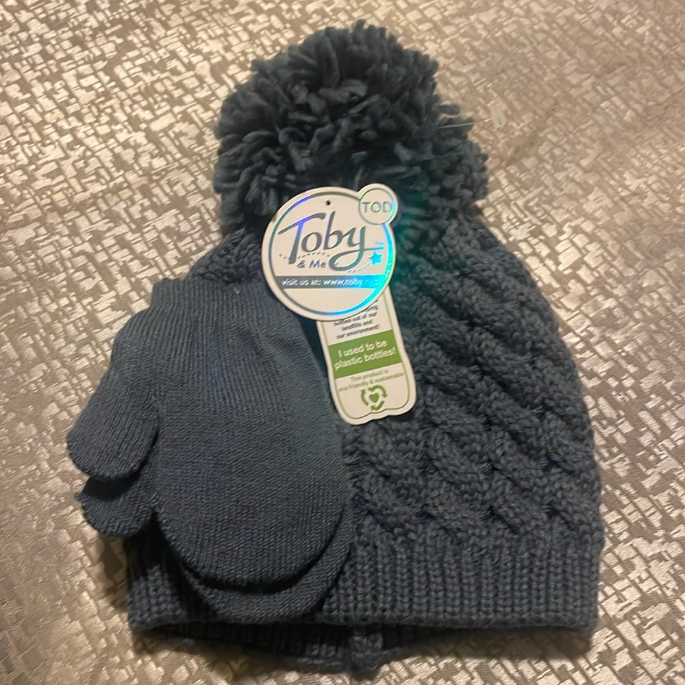 New Toby & Me Baby Kids beanie hat and Mitten Gloves Set